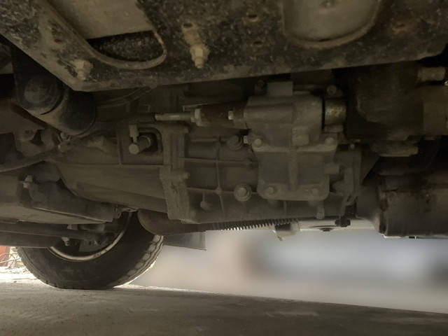 三菱ふそうキャンターダンプ小型（2t・3t）[写真15]