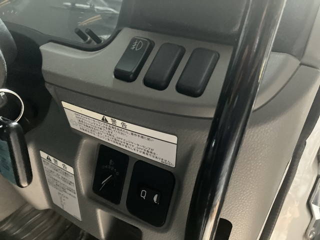 三菱ふそうキャンターダンプ小型（2t・3t）[写真27]