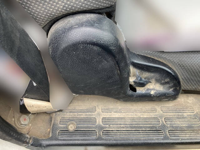 三菱ふそうキャンターダンプ小型（2t・3t）[写真19]