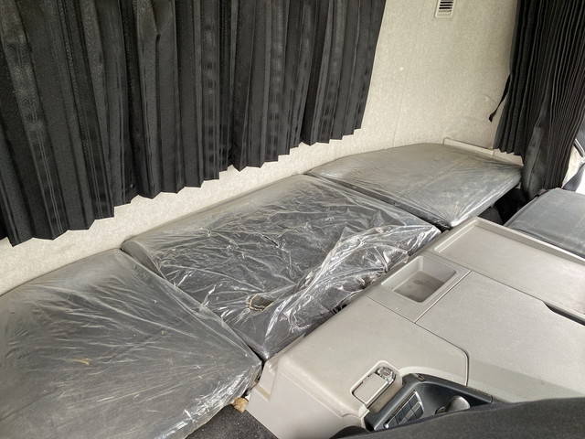 三菱ふそうスーパーグレートセルフローダー大型（10t）[写真31]