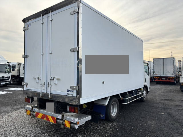 マツダタイタン冷凍車（冷蔵車）小型（2t・3t）[写真04]