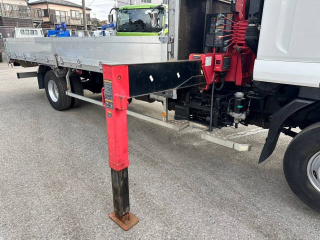 いすゞフォワードクレーン4段中型（4t）[写真14]