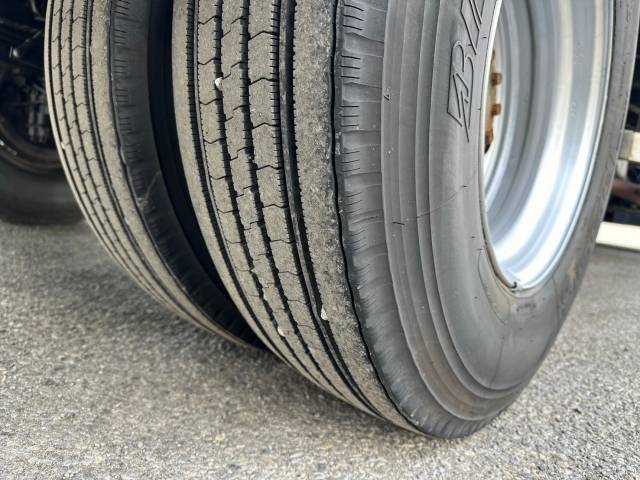 いすゞフォワードクレーン4段中型（4t）[写真32]