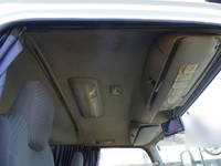 いすゞフォワードアルミウイング中型（4t）[写真27]