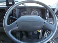 いすゞフォワードアルミウイング中型（4t）[写真31]