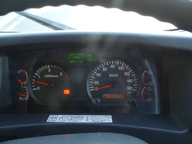 いすゞフォワードアルミウイング中型（4t）[写真34]