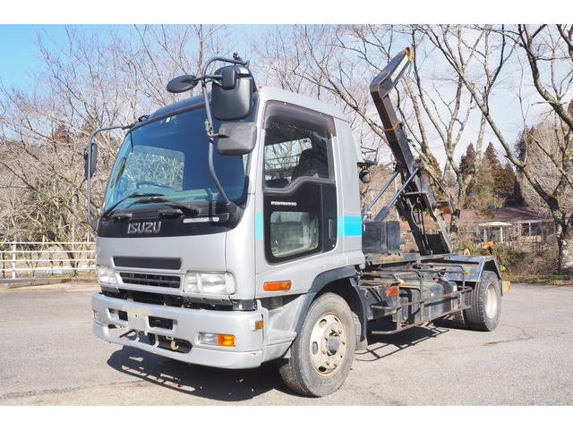 いすゞフォワードコンテナ専用車増トン（6t・8t）[写真03]