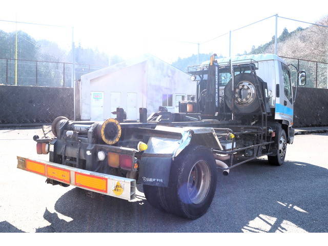 いすゞフォワードコンテナ専用車増トン（6t・8t）[写真04]