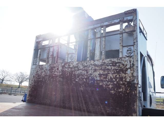 いすゞエルフクレーン4段小型（2t・3t）[写真17]