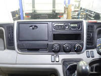 三菱ふそうキャンターアルミバン小型（2t・3t）[写真27]