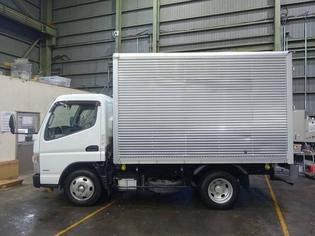 三菱ふそうキャンターアルミバン小型（2t・3t）[写真07]