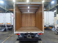 三菱ふそうキャンターアルミバン小型（2t・3t）[写真09]