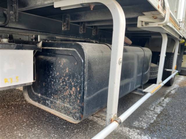 日野レンジャーアルミバン中型（4t）[写真23]