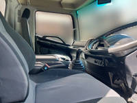 日野レンジャーアルミバン中型（4t）[写真31]