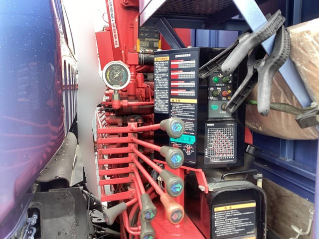 いすゞエルフクレーン5段小型（2t・3t）[写真12]