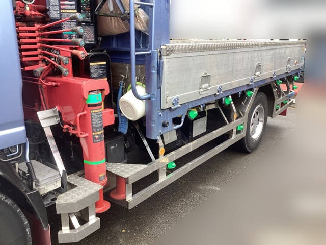 いすゞエルフクレーン5段小型（2t・3t）[写真19]