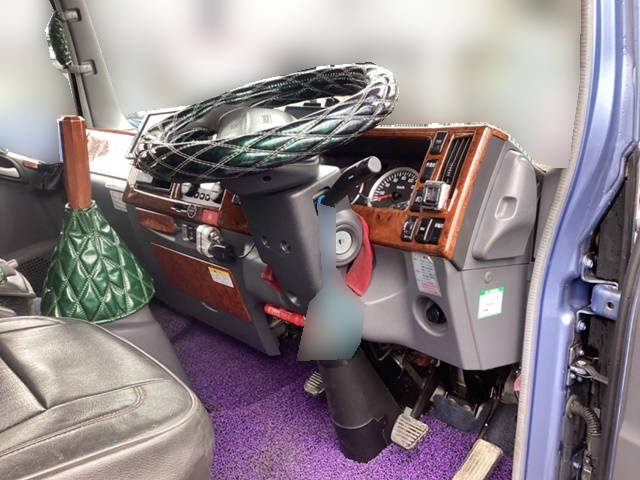 いすゞエルフクレーン5段小型（2t・3t）[写真30]