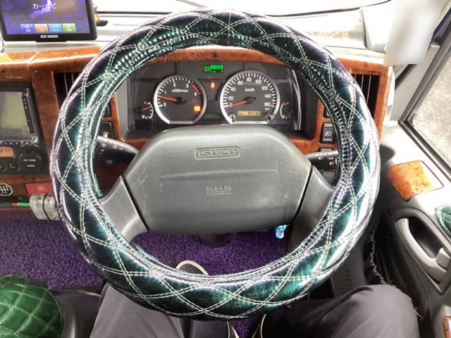 いすゞエルフクレーン5段小型（2t・3t）[写真32]