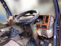 いすゞエルフアルミバン小型（2t・3t）[写真18]