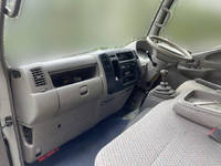 トヨタトヨエース平ボディ小型（2t・3t）[写真25]