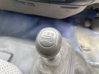 トヨタトヨエース平ボディ小型（2t・3t）[写真32]