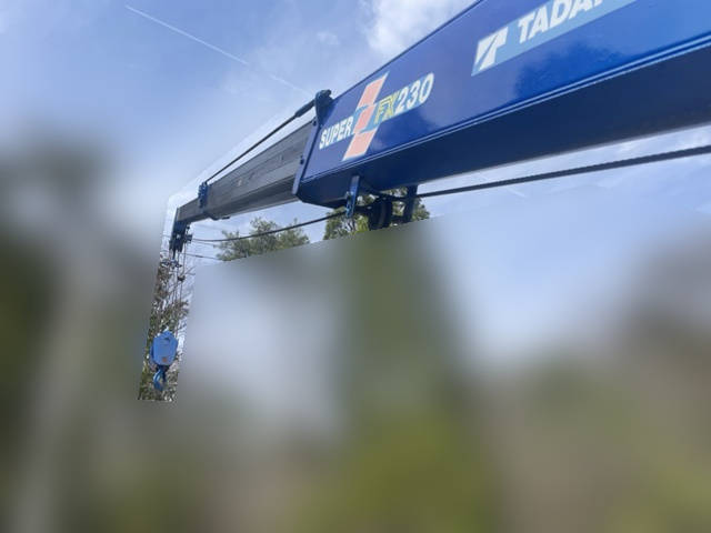 三菱ふそうキャンターダンプ・クレーン付小型（2t・3t）[写真12]