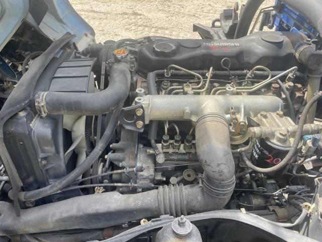 三菱ふそうキャンターダンプ・クレーン付小型（2t・3t）[写真26]