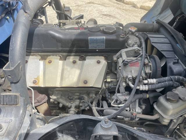 三菱ふそうキャンターダンプ・クレーン付小型（2t・3t）[写真27]