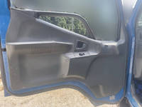 三菱ふそうキャンターダンプ・クレーン付小型（2t・3t）[写真29]