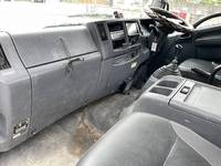 いすゞフォワードコンテナ専用車増トン（6t・8t）[写真30]