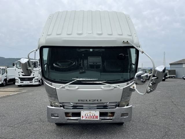 いすゞフォワードコンテナ専用車増トン（6t・8t）[写真08]