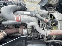 UDトラックスクオントレーラーヘッド（トラクターヘッド）大型（10t）[写真27]