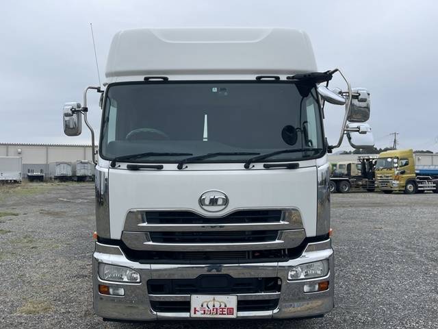 UDトラックスクオントレーラーヘッド（トラクターヘッド）大型（10t）[写真06]