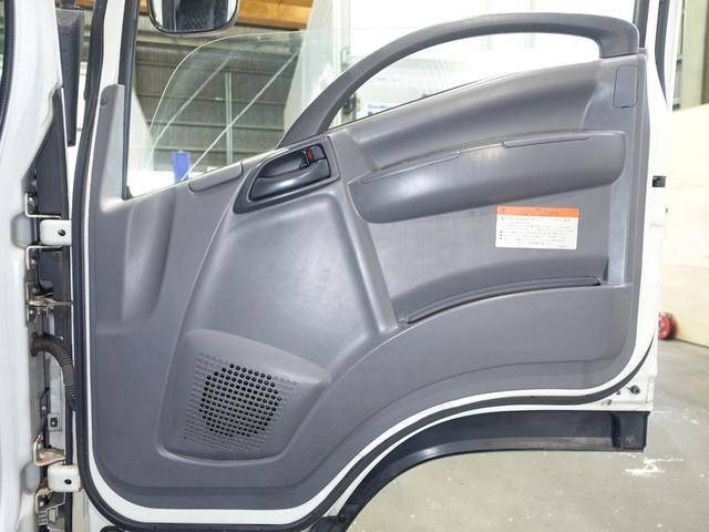 いすゞフォワードアルミウイング増トン（6t・8t）[写真28]