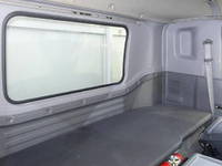 いすゞフォワードアルミウイング増トン（6t・8t）[写真30]