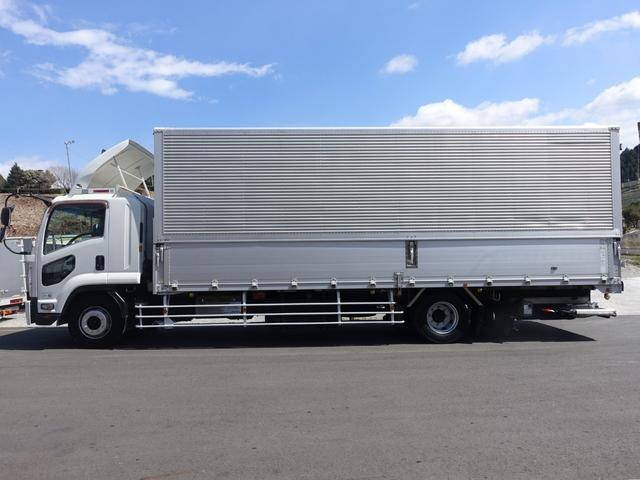 いすゞフォワードアルミウイング増トン（6t・8t）[写真07]