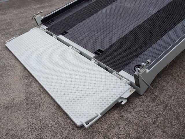 トヨタダイナセーフティローダー小型（2t・3t）[写真16]