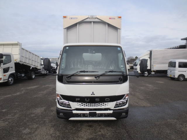 三菱ふそうキャンターアルミウイング小型（2t・3t）[写真05]