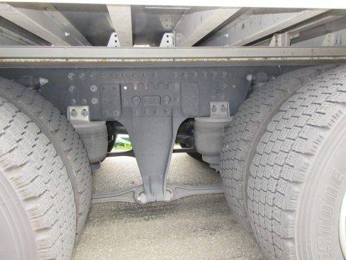 日産クオンアルミウイング大型（10t）[写真11]