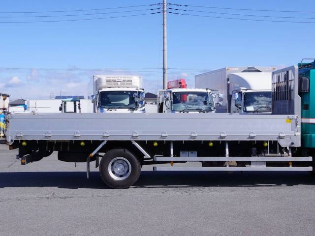 三菱ふそうファイターアルミブロック中型（4t）[写真13]