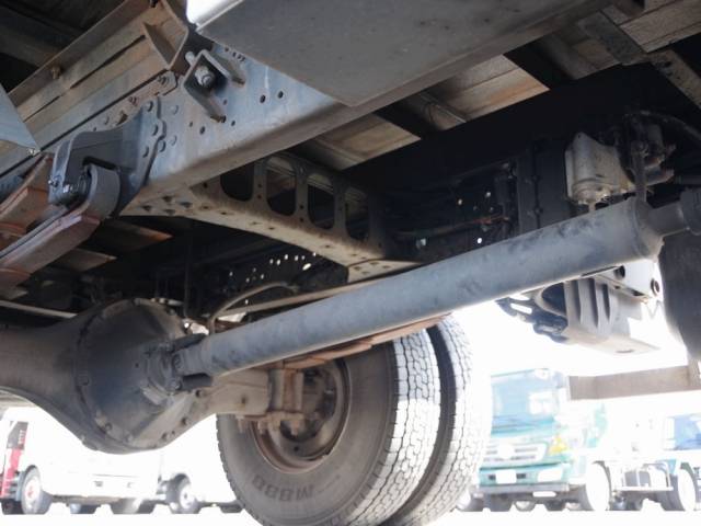 三菱ふそうファイターアルミブロック中型（4t）[写真07]