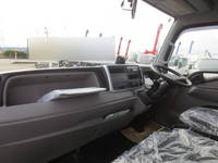 三菱ふそうキャンターアルミウイング小型（2t・3t）[写真17]