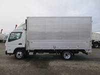 三菱ふそうキャンターアルミウイング小型（2t・3t）[写真06]