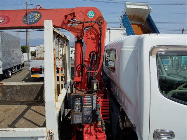 トヨタダイナクレーン4段小型（2t・3t）[写真22]
