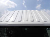 いすゞエルフクレーン3段小型（2t・3t）[写真17]