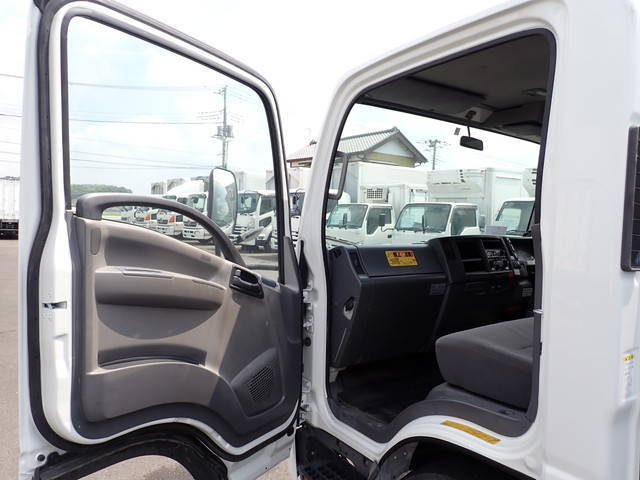 いすゞエルフクレーン3段小型（2t・3t）[写真20]