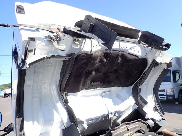 いすゞエルフクレーン3段小型（2t・3t）[写真28]