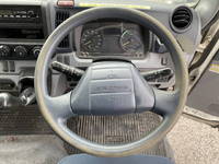 三菱ふそうキャンターアルミバン小型（2t・3t）[写真33]