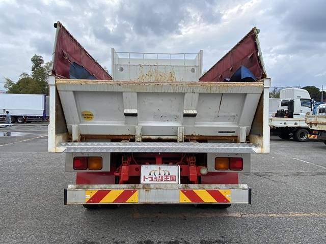 いすゞフォワードダンプ増トン（6t・8t）[写真10]