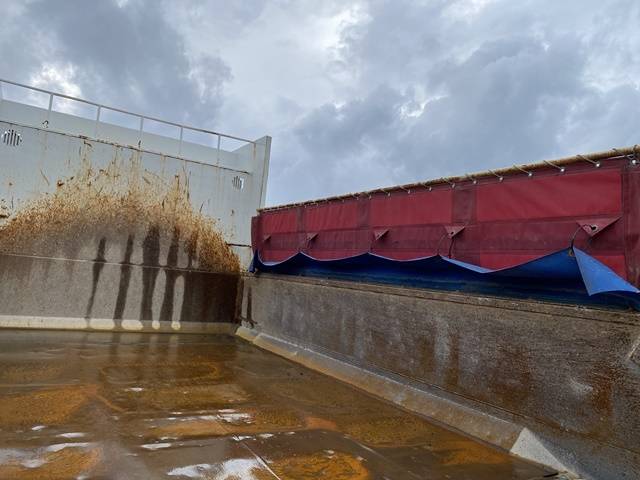 いすゞフォワードダンプ増トン（6t・8t）[写真15]